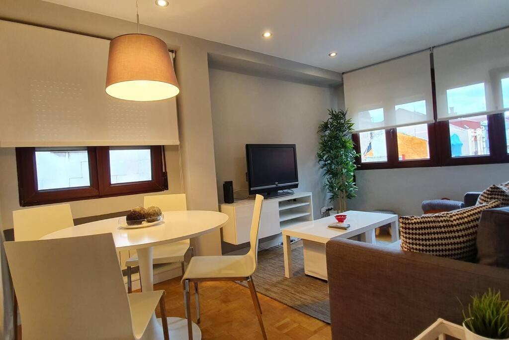 Moderno Apartamento En El Centro. El Carmen Wifi Gijon Exterior photo